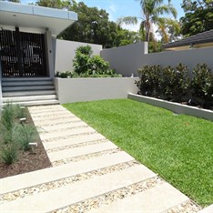 Nepean pebble surrounding Travertine